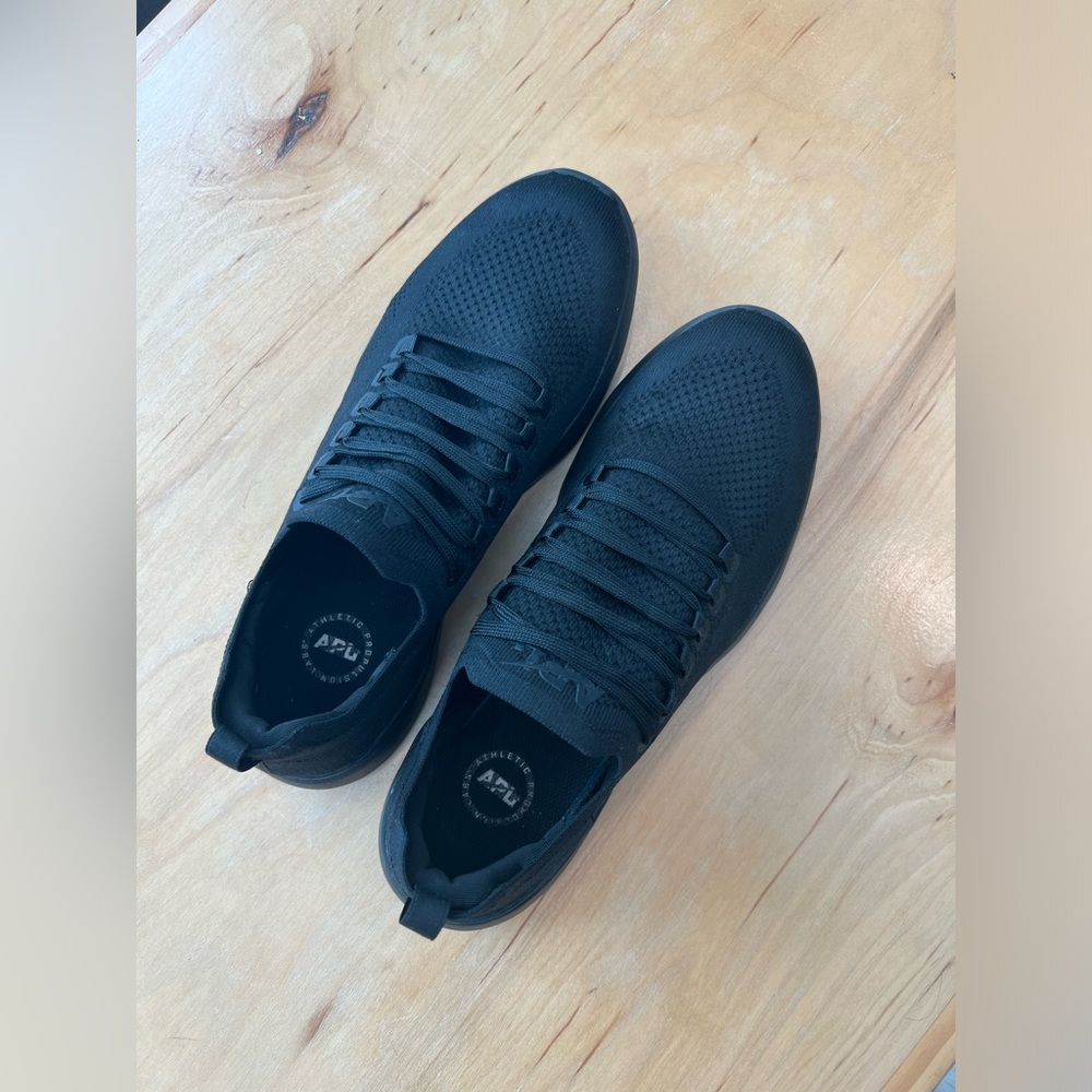 APL Women's TechLoom Breeze, Black, only worn 3 times